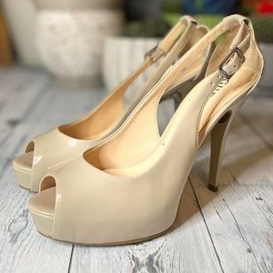 Guess Peep Toe Nude Pumps 